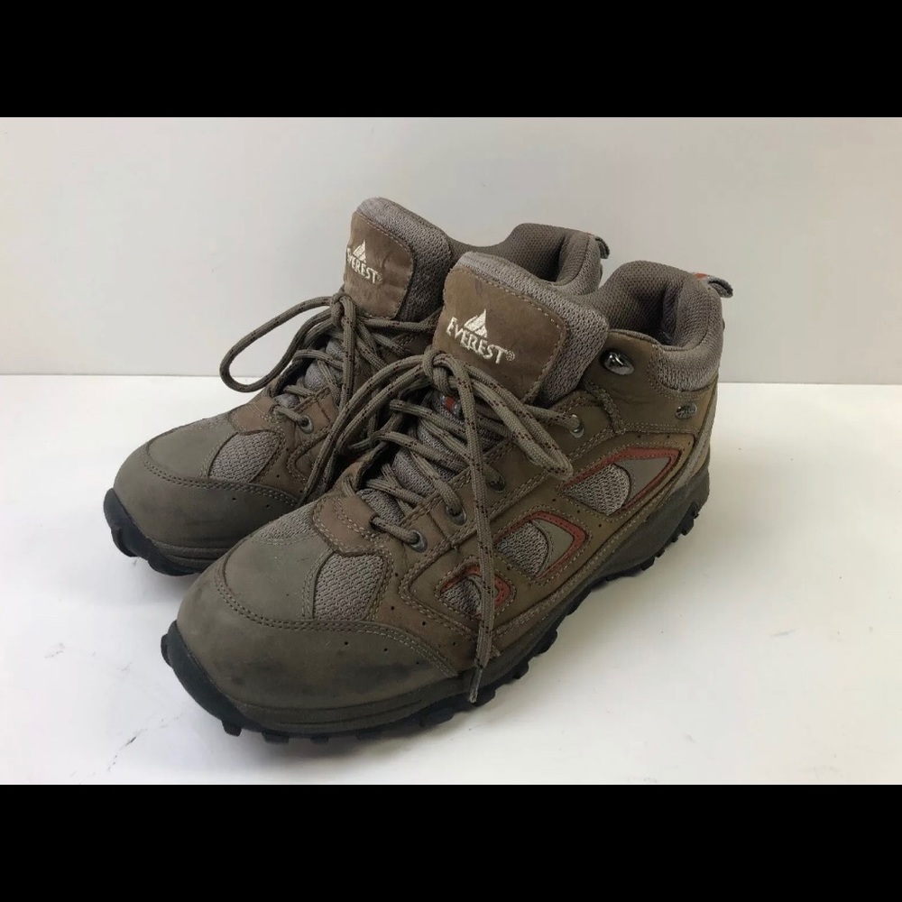 Men’s Everest Hiking Boots Size 10